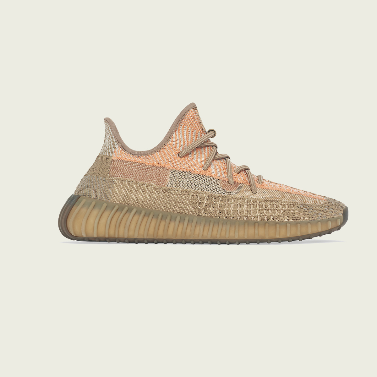 YEEZY BOOST 350 V2 SAND TAUPE Right Social IG 1200×1200