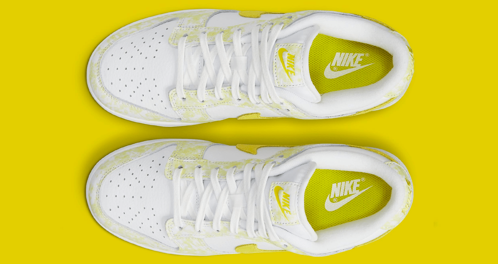 DUNK LOW YELLOW 4
