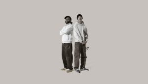 new balance ; grey days ; sneakers ; édition limitée ; new balance 1300JP ; culture sneakers ; sneakers 2025 ; tendances sneakers ; chaussure grise ; new balance 1906 loafer ; new balance numeric 933.
