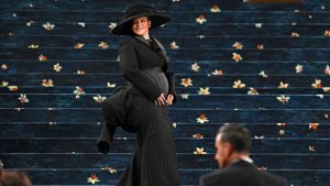Met Gala 2025; tendances mode; Rihanna Met Gala; Zendaya Met Gala; Bad Bunny mode; Doechii Met Gala; cravate ascot; sac bowling; accessoires mode; chapeau tendance; gants élégants; mode printemps 2025; tailleur femme; inspirations Met Gala; style dandy; mode masculine; tailoring; streetwear.