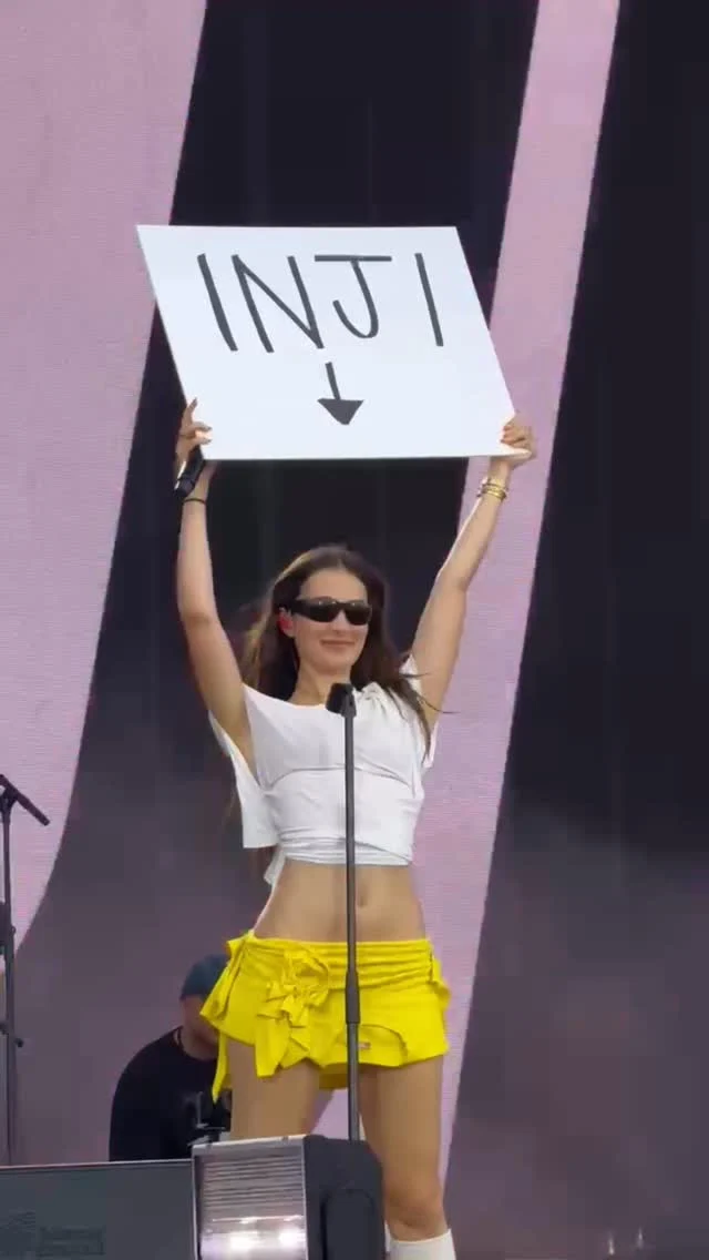 @injiverse ouvre le bal sur scène à @lollapaloozafr 👀
